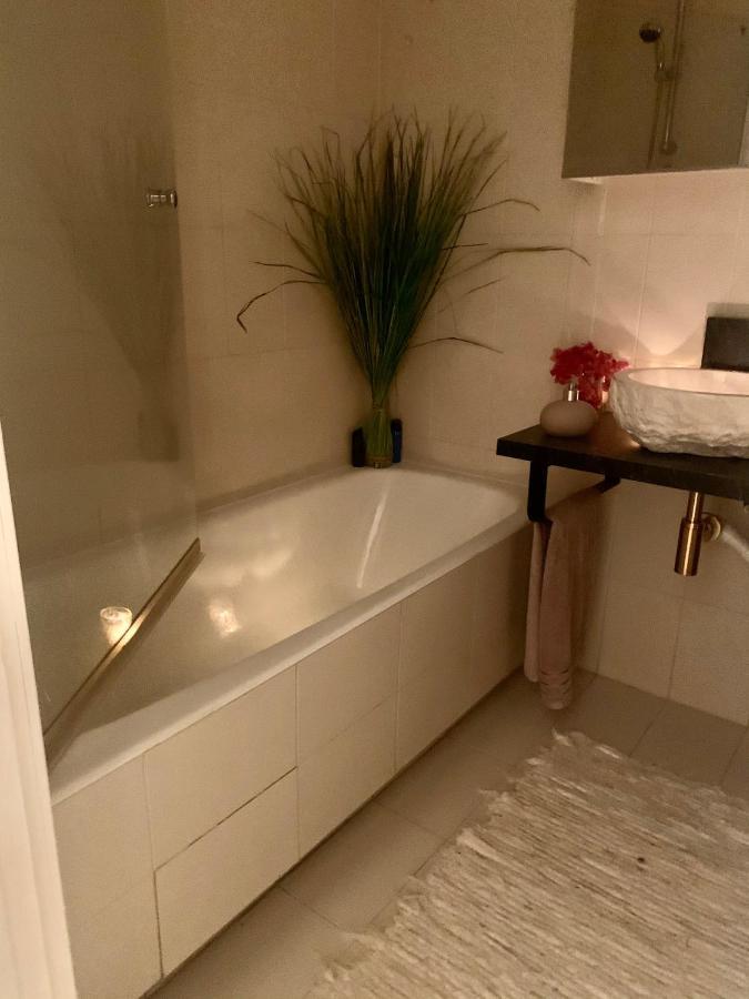 Appartement Palmeras Puerto Paraiso Estepona Luaran gambar