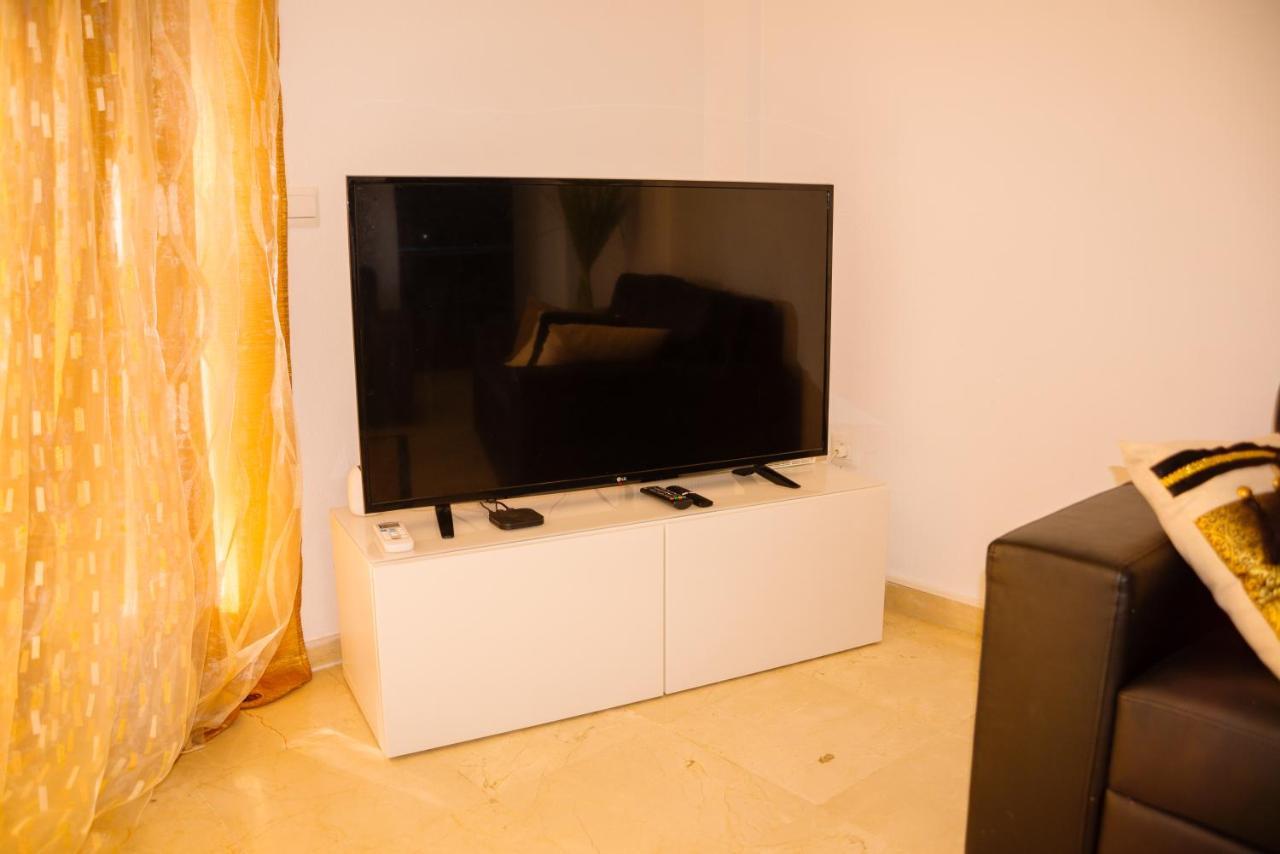 Appartement Palmeras Puerto Paraiso Estepona Luaran gambar